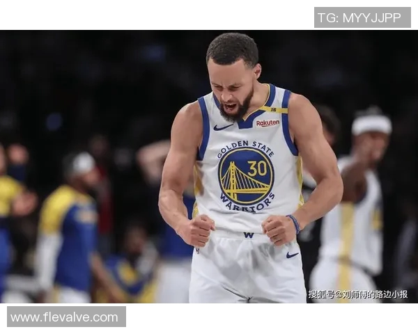 库里三分大赛决赛连中20球创历史新纪录震惊全场