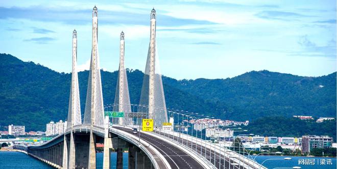 竞技宝官网：中国基建再出手援马建起东南亚最长跨海大桥被视为偷工减料？(图3)